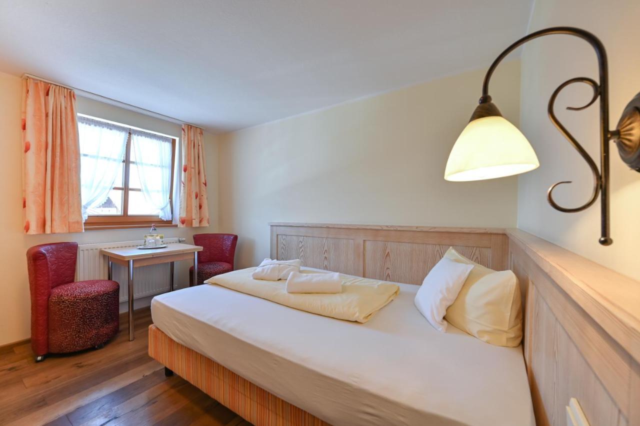 Hotel Weinbauer Швангау Екстериор снимка