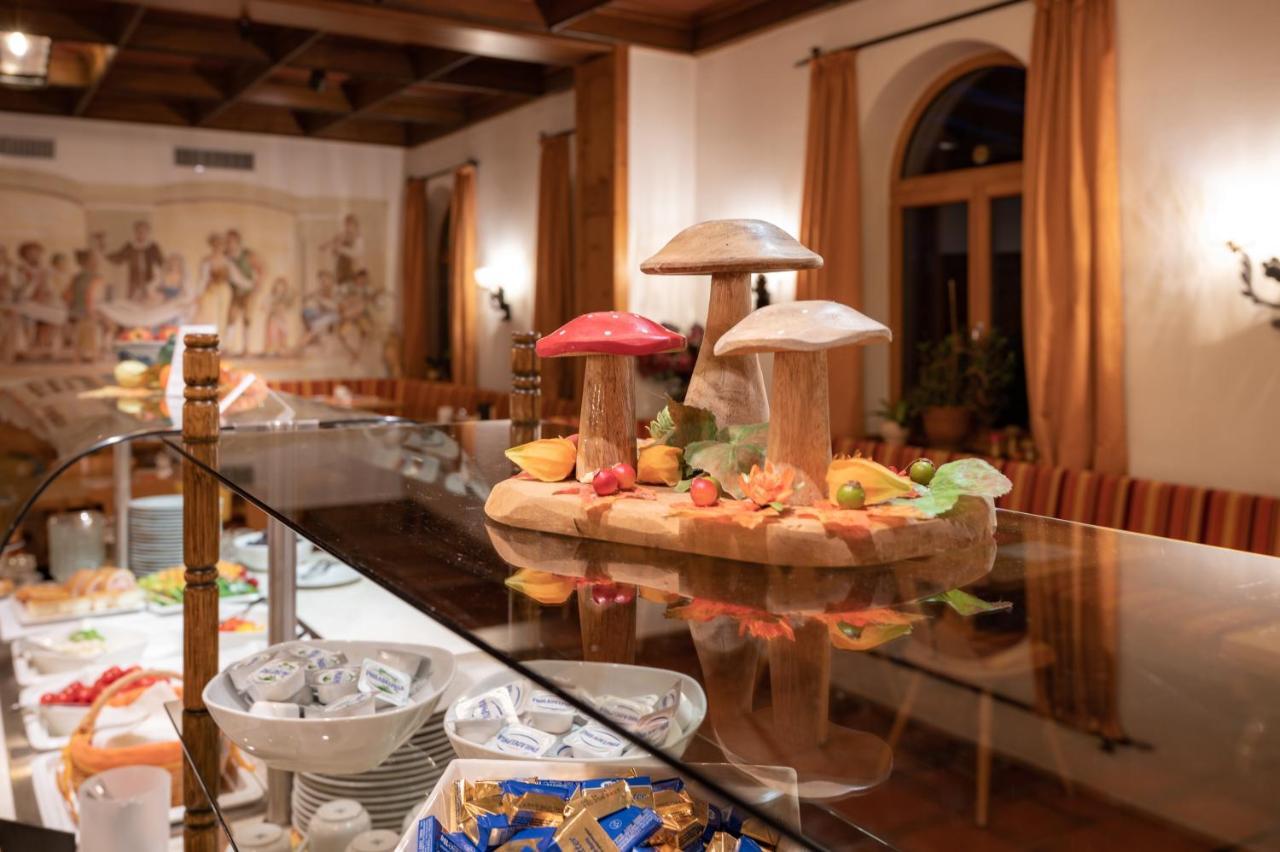 Hotel Weinbauer Швангау Екстериор снимка