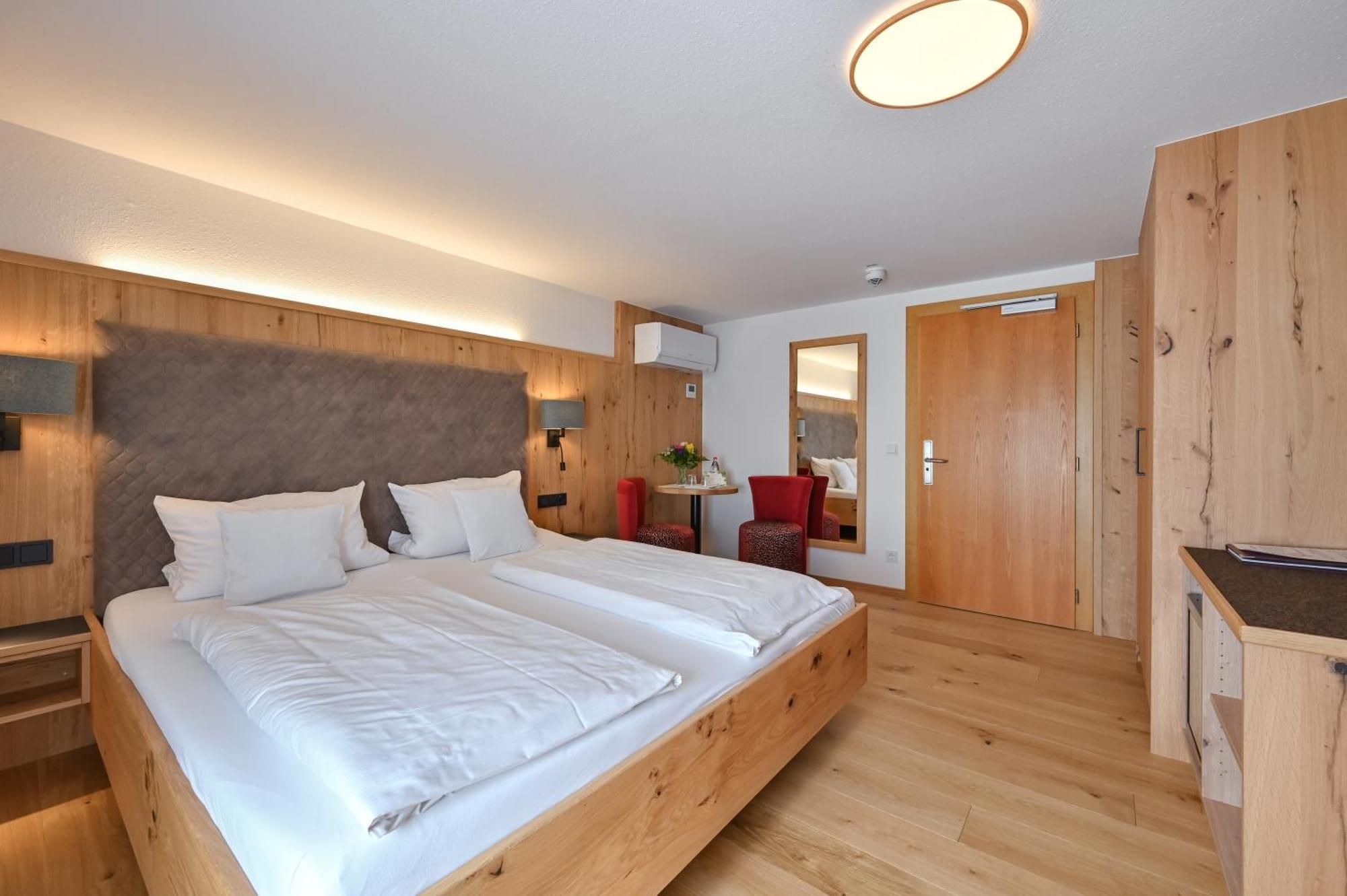 Hotel Weinbauer Швангау Екстериор снимка